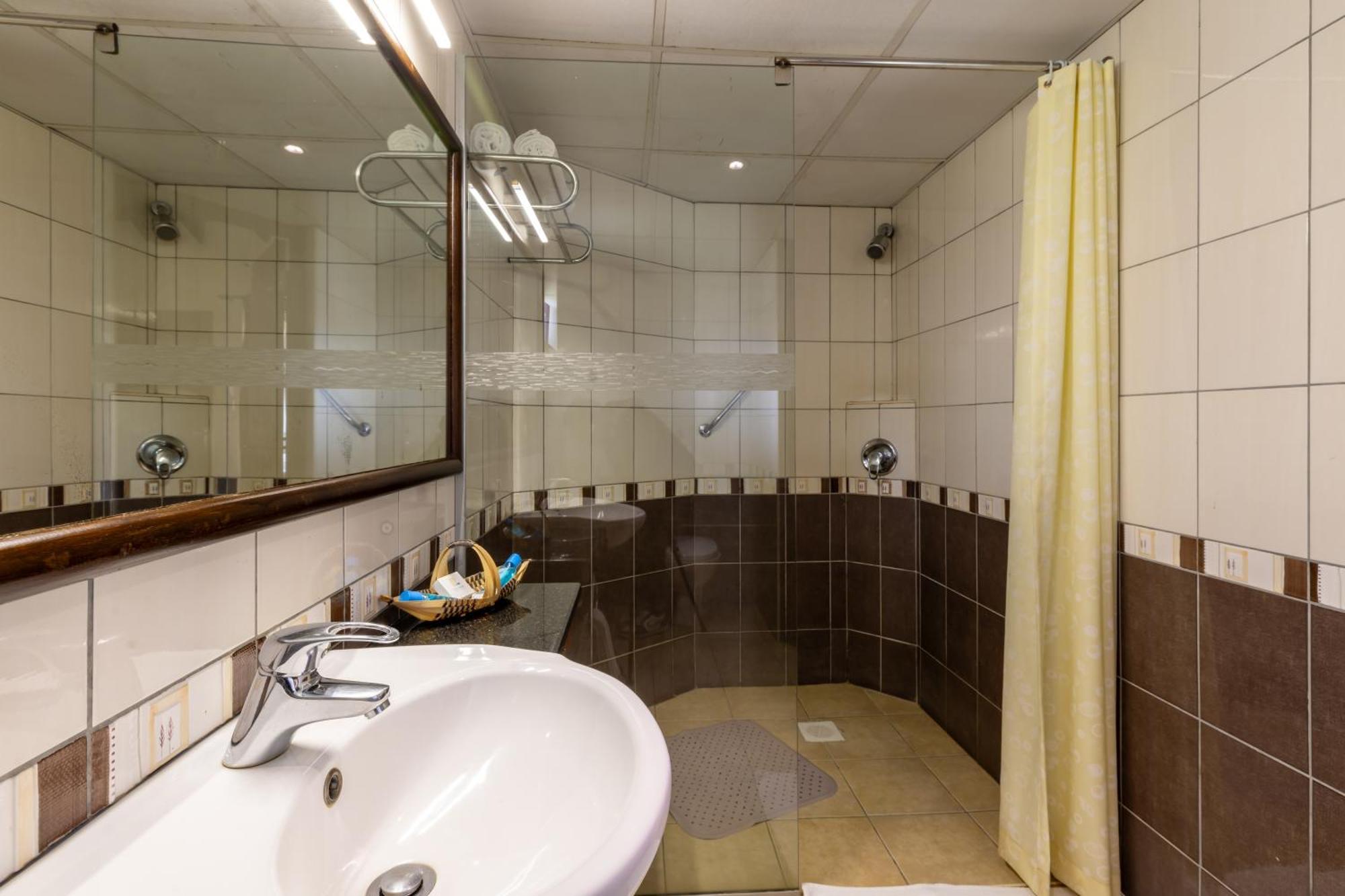 Sentrim Elementaita Lodge Elmenteita Ngoại thất bức ảnh